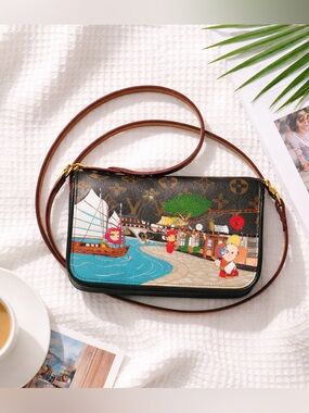 LOUIS VUITTON Monogram Pochette Felicie Vivienne Brown Shoulder Bag RFID chip